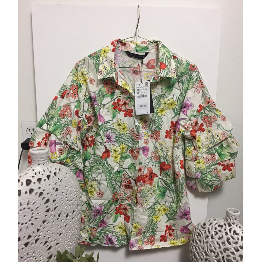 Zara floral button up